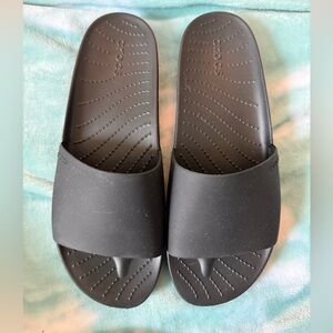 Croc Splash Slides Size 9
